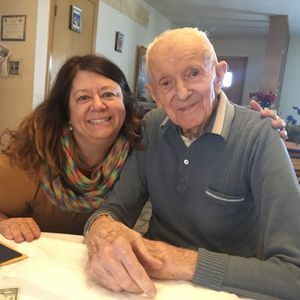 Meet your Posher, Cathee